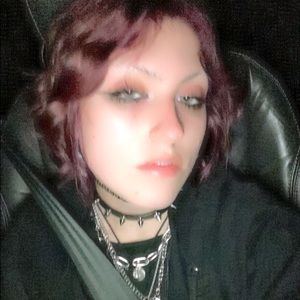 meet your posher, cayenne